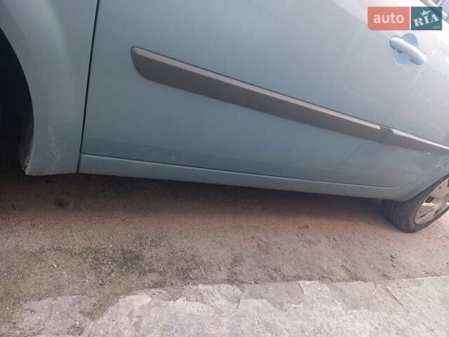 Синий Рено Гранд Сценик, объемом двигателя 1.87 л и пробегом 400 тыс. км за 5300 $, фото 2 на Automoto.ua