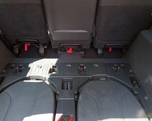 Синий Рено Гранд Сценик, объемом двигателя 1.9 л и пробегом 210 тыс. км за 5500 $, фото 11 на Automoto.ua