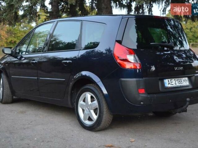 Синий Рено Гранд Сценик, объемом двигателя 1.6 л и пробегом 260 тыс. км за 5600 $, фото 5 на Automoto.ua