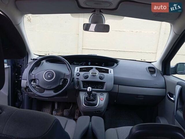 Синій Рено Гранд Сценік, об'ємом двигуна 1.59 л та пробігом 320 тис. км за 5600 $, фото 12 на Automoto.ua