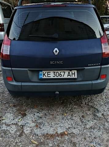 Синий Рено Гранд Сценик, объемом двигателя 1.6 л и пробегом 250 тыс. км за 5000 $, фото 6 на Automoto.ua