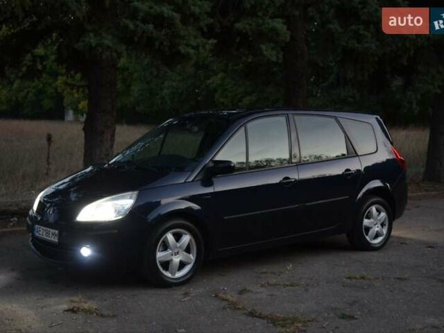 Синий Рено Гранд Сценик, объемом двигателя 1.6 л и пробегом 260 тыс. км за 5600 $, фото 2 на Automoto.ua