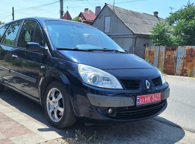 Синий Рено Гранд Сценик, объемом двигателя 2 л и пробегом 238 тыс. км за 5850 $, фото 14 на Automoto.ua