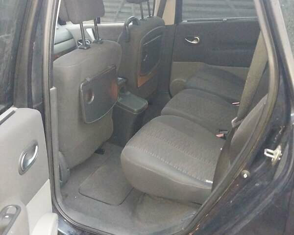 Синій Рено Гранд Сценік, об'ємом двигуна 1.6 л та пробігом 220 тис. км за 5300 $, фото 18 на Automoto.ua