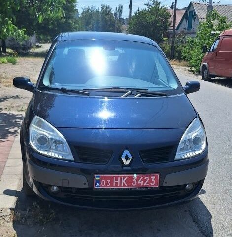 Синий Рено Гранд Сценик, объемом двигателя 2 л и пробегом 238 тыс. км за 5850 $, фото 2 на Automoto.ua