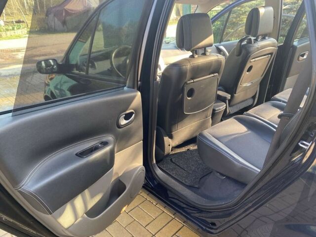 Синий Рено Гранд Сценик, объемом двигателя 1.6 л и пробегом 206 тыс. км за 5500 $, фото 5 на Automoto.ua