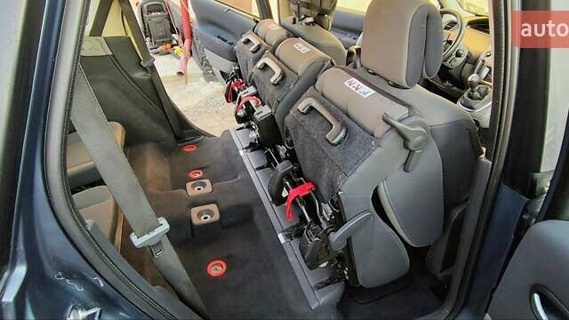 Синій Рено Гранд Сценік, об'ємом двигуна 1.6 л та пробігом 270 тис. км за 5750 $, фото 11 на Automoto.ua