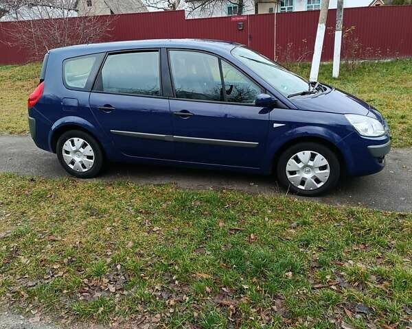 Синий Рено Гранд Сценик, объемом двигателя 1.6 л и пробегом 183 тыс. км за 5750 $, фото 2 на Automoto.ua