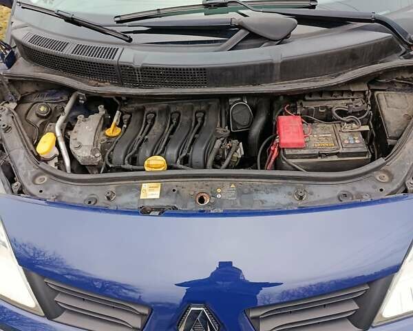 Синий Рено Гранд Сценик, объемом двигателя 1.6 л и пробегом 183 тыс. км за 5750 $, фото 27 на Automoto.ua