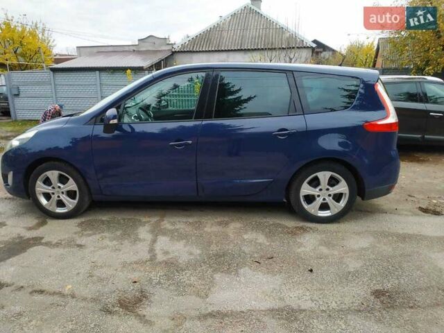 Синий Рено Гранд Сценик, объемом двигателя 1.4 л и пробегом 153 тыс. км за 6900 $, фото 10 на Automoto.ua