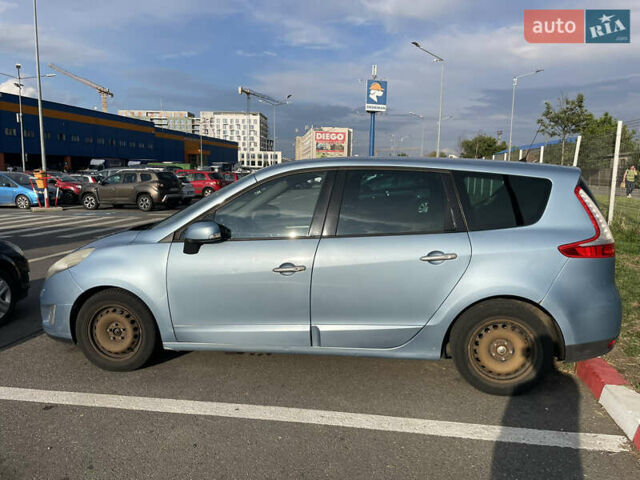 Синий Рено Гранд Сценик, объемом двигателя 1.87 л и пробегом 347 тыс. км за 6400 $, фото 8 на Automoto.ua