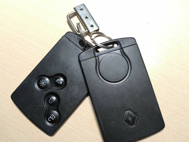 Синий Рено Гранд Сценик, объемом двигателя 1.6 л и пробегом 260 тыс. км за 7300 $, фото 19 на Automoto.ua