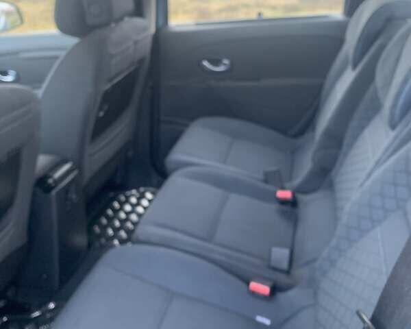 Синій Рено Гранд Сценік, об'ємом двигуна 1.4 л та пробігом 160 тис. км за 6200 $, фото 11 на Automoto.ua