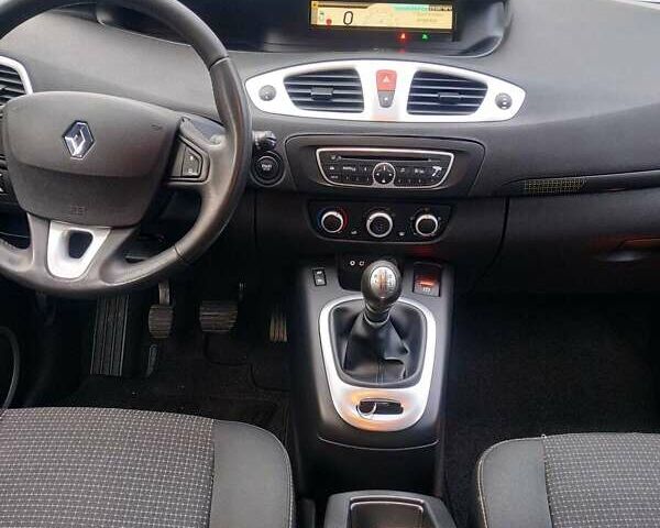 Синий Рено Гранд Сценик, объемом двигателя 1.4 л и пробегом 153 тыс. км за 6900 $, фото 26 на Automoto.ua