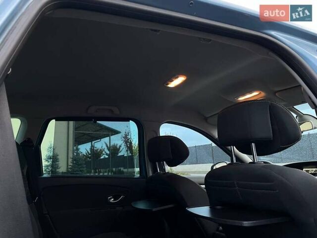 Синій Рено Гранд Сценік, об'ємом двигуна 2 л та пробігом 317 тис. км за 6700 $, фото 31 на Automoto.ua