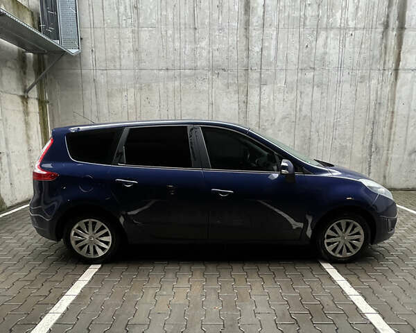 Синий Рено Гранд Сценик, объемом двигателя 1.46 л и пробегом 313 тыс. км за 6700 $, фото 5 на Automoto.ua