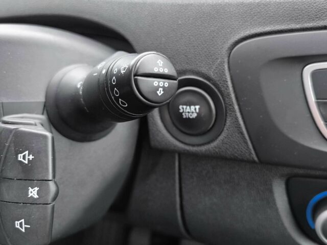 Синий Рено Гранд Сценик, объемом двигателя 1.6 л и пробегом 260 тыс. км за 7300 $, фото 15 на Automoto.ua