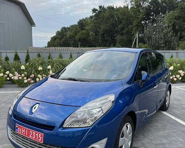 Синий Рено Гранд Сценик, объемом двигателя 2 л и пробегом 220 тыс. км за 7900 $, фото 35 на Automoto.ua