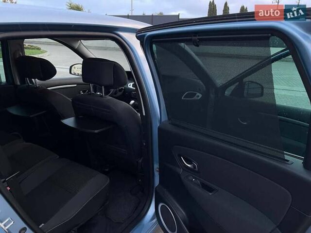 Синій Рено Гранд Сценік, об'ємом двигуна 2 л та пробігом 317 тис. км за 6700 $, фото 33 на Automoto.ua