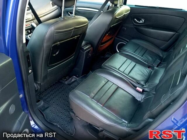 Синій Рено Гранд Сценік, об'ємом двигуна 2 л та пробігом 200 тис. км за 6600 $, фото 4 на Automoto.ua