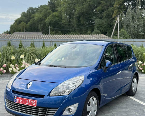 Синий Рено Гранд Сценик, объемом двигателя 2 л и пробегом 220 тыс. км за 7900 $, фото 2 на Automoto.ua
