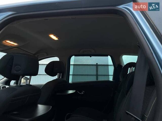 Синий Рено Гранд Сценик, объемом двигателя 2 л и пробегом 317 тыс. км за 6750 $, фото 46 на Automoto.ua