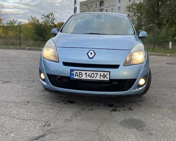 Синий Рено Гранд Сценик, объемом двигателя 1.9 л и пробегом 242 тыс. км за 7200 $, фото 8 на Automoto.ua