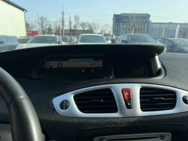 Синий Рено Гранд Сценик, объемом двигателя 1.5 л и пробегом 193 тыс. км за 7000 $, фото 10 на Automoto.ua