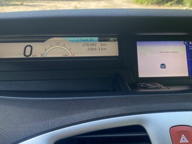 Синій Рено Гранд Сценік, об'ємом двигуна 1.5 л та пробігом 277 тис. км за 7100 $, фото 22 на Automoto.ua