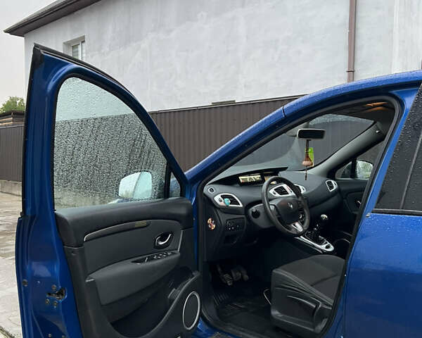 Синий Рено Гранд Сценик, объемом двигателя 1.5 л и пробегом 188 тыс. км за 6500 $, фото 14 на Automoto.ua