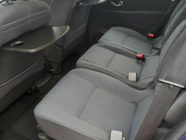 Синий Рено Гранд Сценик, объемом двигателя 1.5 л и пробегом 265 тыс. км за 8150 $, фото 16 на Automoto.ua