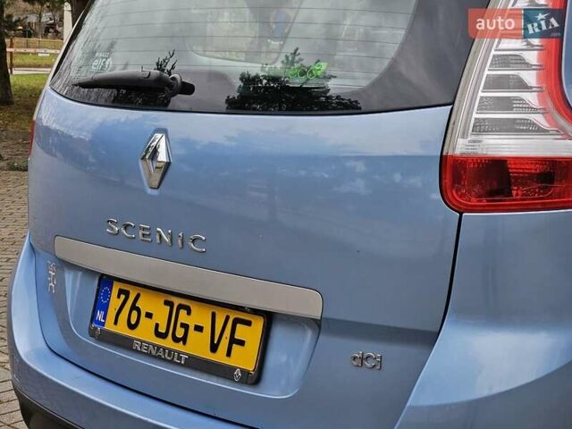 Синий Рено Гранд Сценик, объемом двигателя 1.5 л и пробегом 277 тыс. км за 6950 $, фото 38 на Automoto.ua