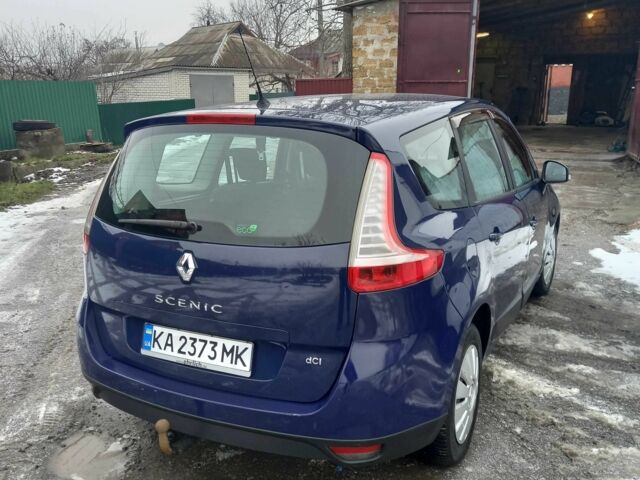 Синий Рено Гранд Сценик, объемом двигателя 1.5 л и пробегом 265 тыс. км за 8150 $, фото 5 на Automoto.ua