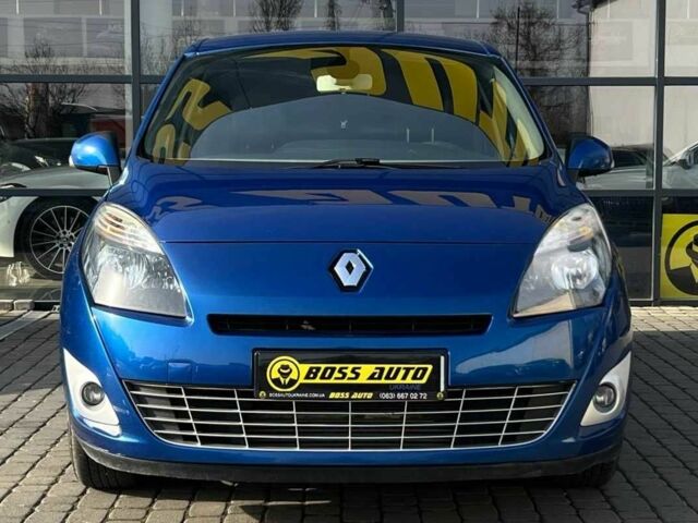 Синий Рено Гранд Сценик, объемом двигателя 1.5 л и пробегом 193 тыс. км за 7000 $, фото 1 на Automoto.ua
