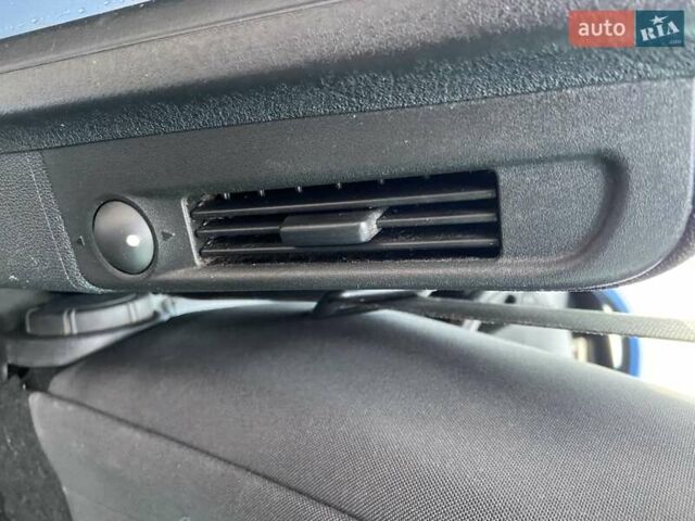 Синий Рено Гранд Сценик, объемом двигателя 1.9 л и пробегом 242 тыс. км за 7200 $, фото 27 на Automoto.ua