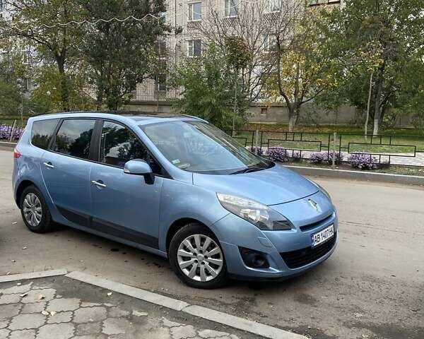 Синий Рено Гранд Сценик, объемом двигателя 1.9 л и пробегом 242 тыс. км за 7200 $, фото 9 на Automoto.ua