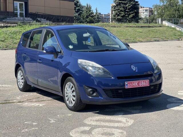 Синій Рено Гранд Сценік, об'ємом двигуна 1.6 л та пробігом 247 тис. км за 8000 $, фото 9 на Automoto.ua