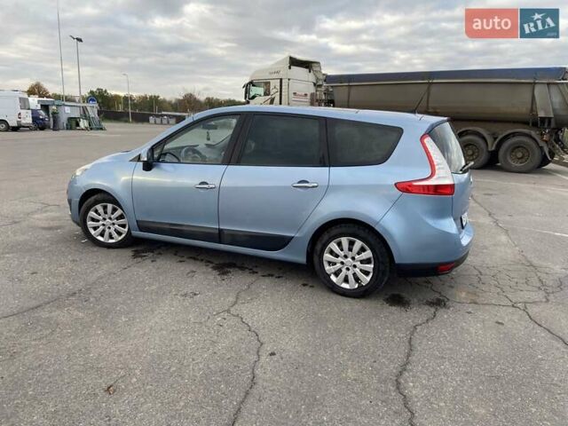 Синий Рено Гранд Сценик, объемом двигателя 1.9 л и пробегом 242 тыс. км за 7200 $, фото 4 на Automoto.ua