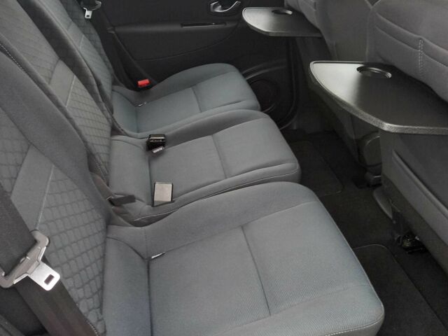 Синий Рено Гранд Сценик, объемом двигателя 1.5 л и пробегом 265 тыс. км за 8150 $, фото 6 на Automoto.ua