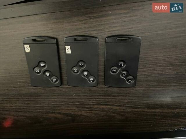 Синий Рено Гранд Сценик, объемом двигателя 1.9 л и пробегом 242 тыс. км за 7200 $, фото 45 на Automoto.ua