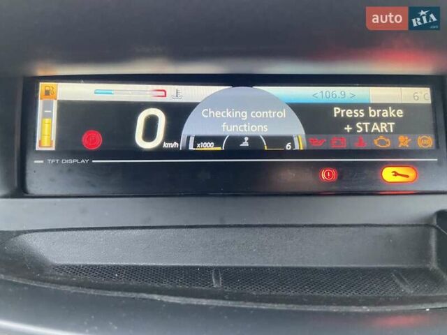 Синий Рено Гранд Сценик, объемом двигателя 1.9 л и пробегом 242 тыс. км за 7200 $, фото 17 на Automoto.ua