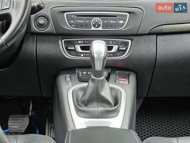 Синий Рено Гранд Сценик, объемом двигателя 1.5 л и пробегом 277 тыс. км за 6950 $, фото 72 на Automoto.ua