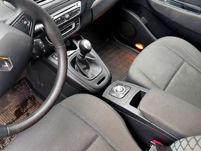 Синій Рено Гранд Сценік, об'ємом двигуна 1.5 л та пробігом 280 тис. км за 6200 $, фото 8 на Automoto.ua