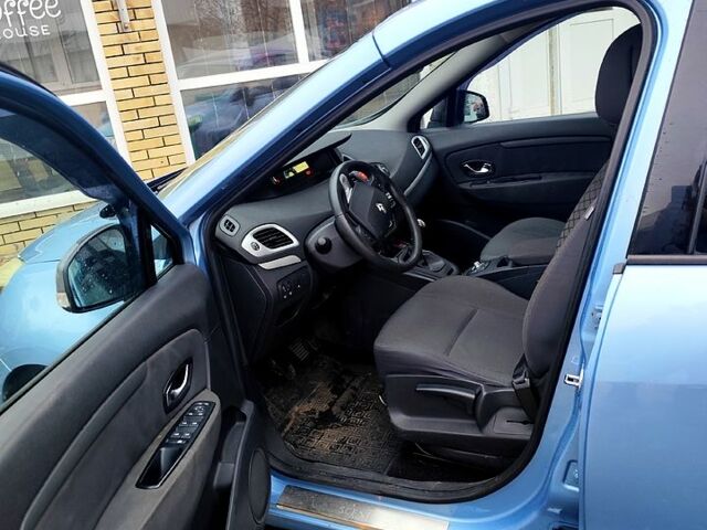 Синій Рено Гранд Сценік, об'ємом двигуна 1.5 л та пробігом 280 тис. км за 6200 $, фото 5 на Automoto.ua