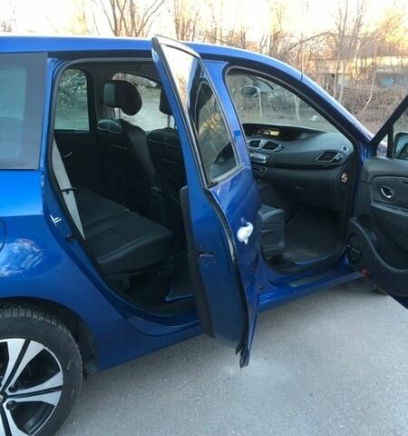 Синій Рено Гранд Сценік, об'ємом двигуна 1.6 л та пробігом 252 тис. км за 8900 $, фото 20 на Automoto.ua