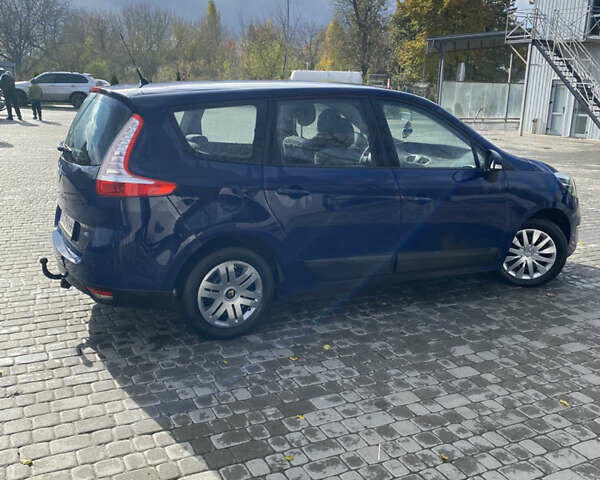 Синий Рено Гранд Сценик, объемом двигателя 1.5 л и пробегом 324 тыс. км за 7250 $, фото 2 на Automoto.ua