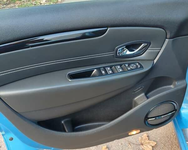 Синий Рено Гранд Сценик, объемом двигателя 1.6 л и пробегом 209 тыс. км за 9800 $, фото 19 на Automoto.ua