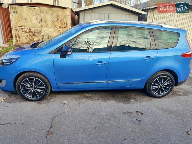 Синий Рено Гранд Сценик, объемом двигателя 1.6 л и пробегом 209 тыс. км за 9800 $, фото 3 на Automoto.ua