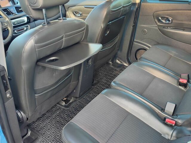 Синий Рено Гранд Сценик, объемом двигателя 1.6 л и пробегом 209 тыс. км за 9650 $, фото 16 на Automoto.ua