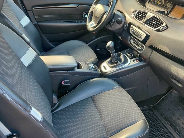 Синий Рено Гранд Сценик, объемом двигателя 1.6 л и пробегом 209 тыс. км за 9650 $, фото 17 на Automoto.ua